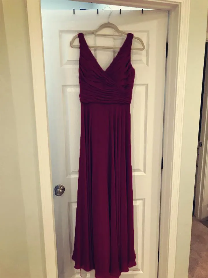 A-line Pleated Chiffon V-neck Long Bridesmaid Dresses