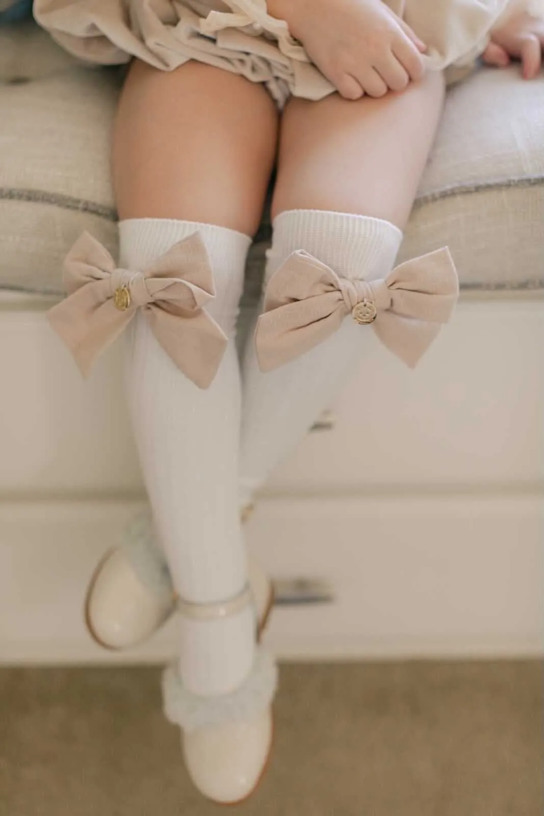 Emma Linen Bow Socks