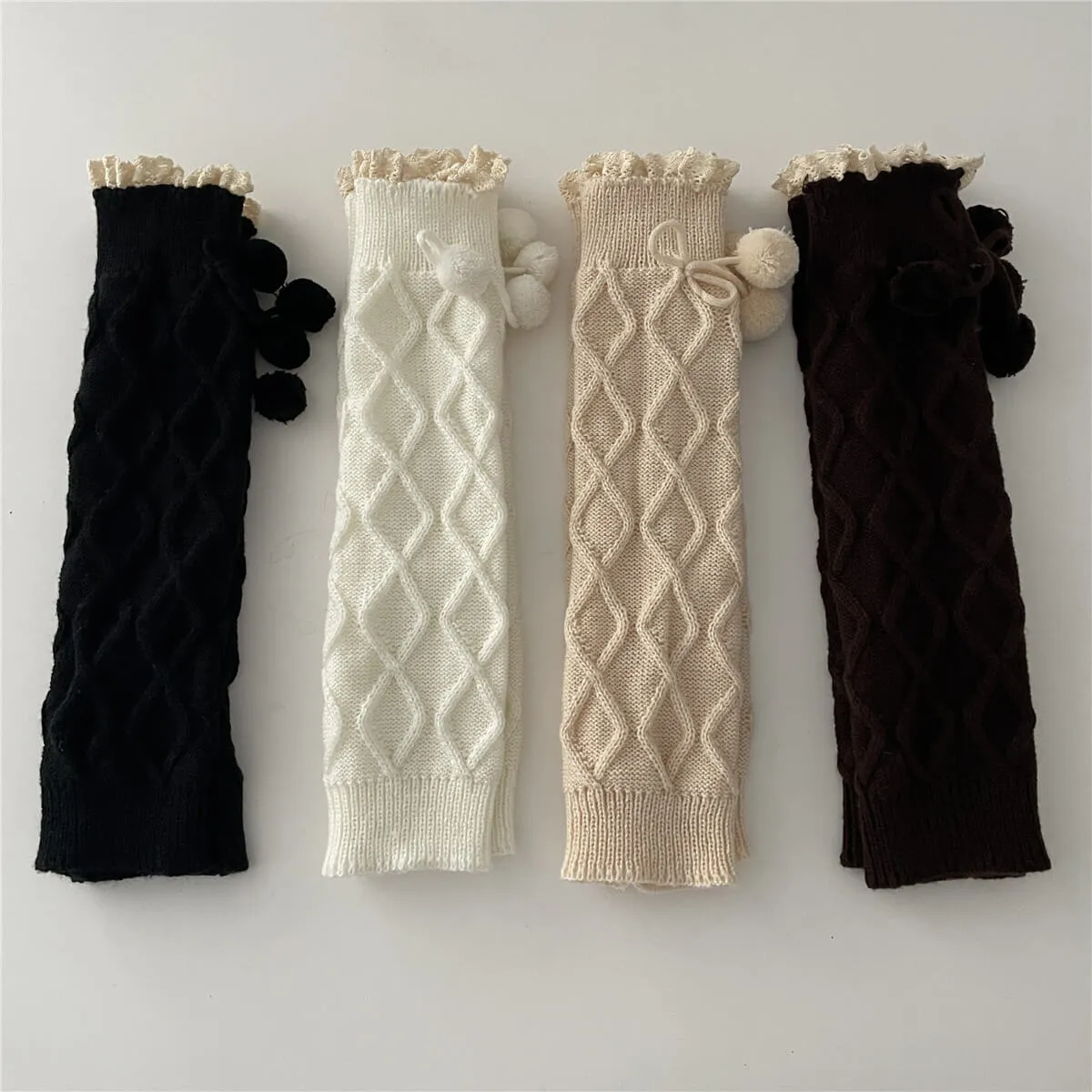 Kawaii pompon winter leg warmers