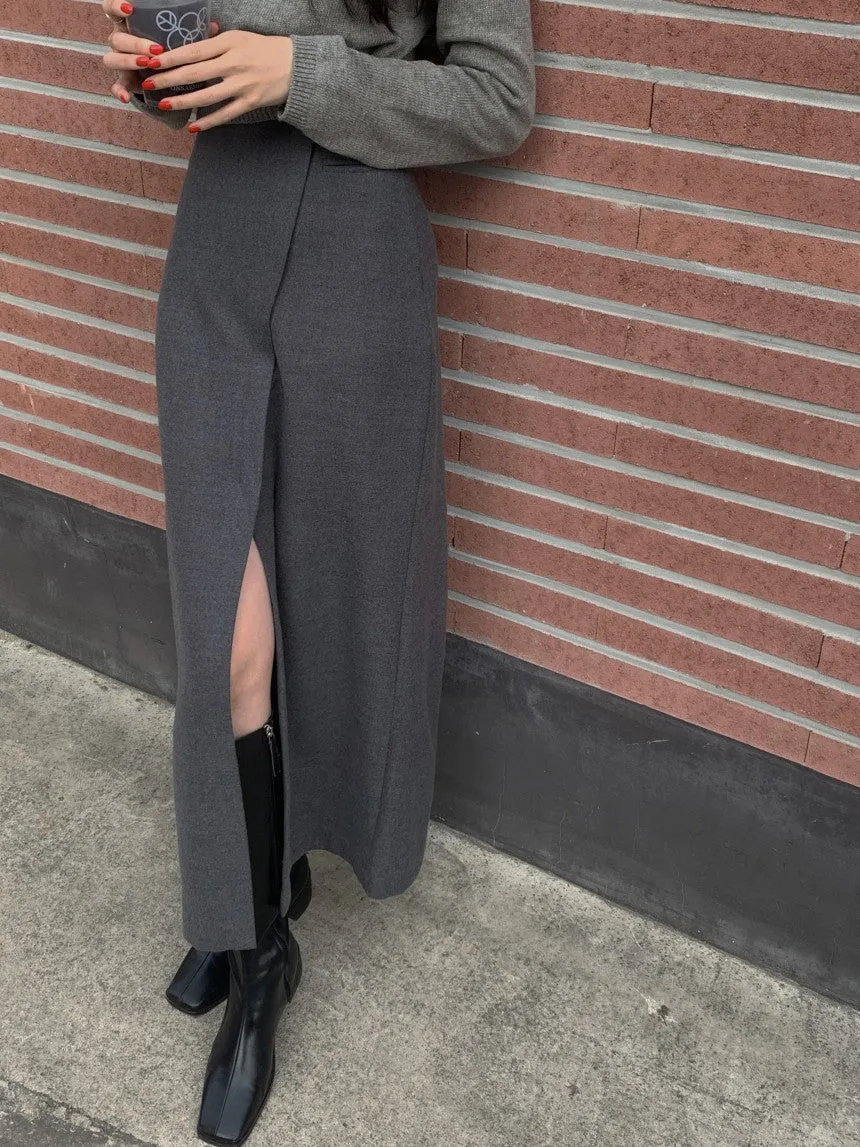 Long Essential Skirt with Slit