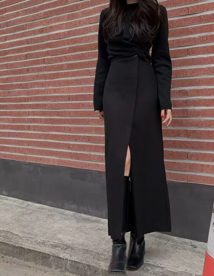 Long Essential Skirt with Slit