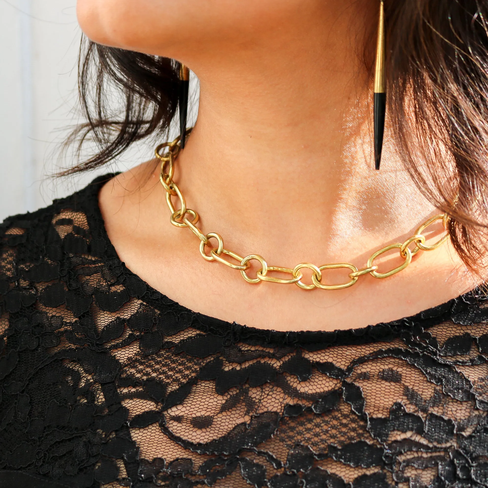 Nia Chain Necklace