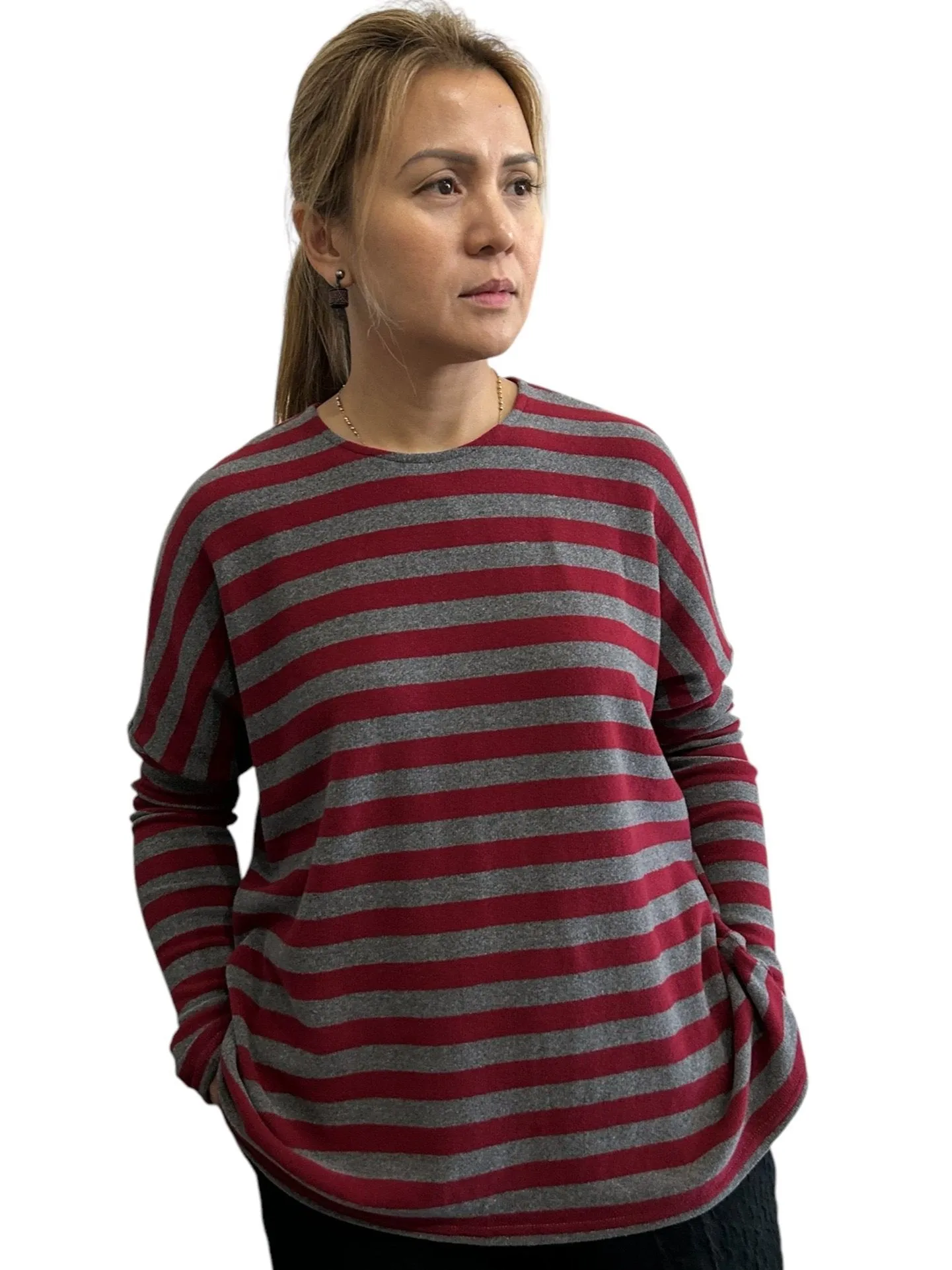 Pinstripe Sweater Grey/Red Comfortable Cut