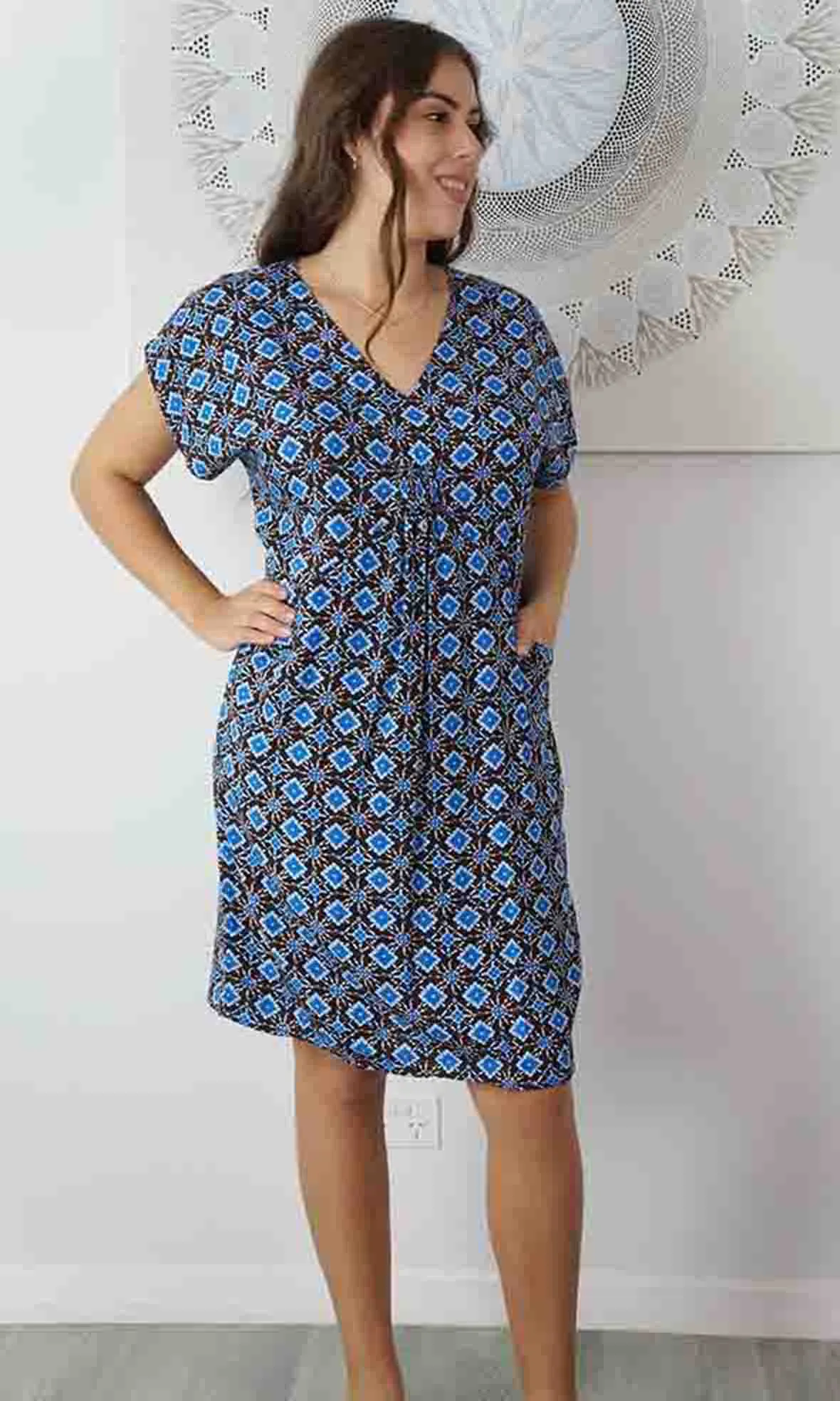 Rayon Cruiser Dress Snowflower, More Colours